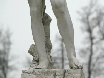 David - statue en pierre - 110 cm - blanc classique - en détail