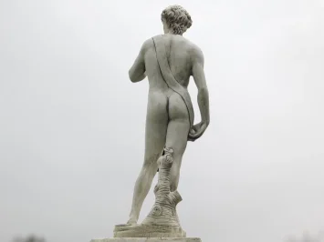 David - Steinstatue - 110 cm - klassisch weiß - im Detail