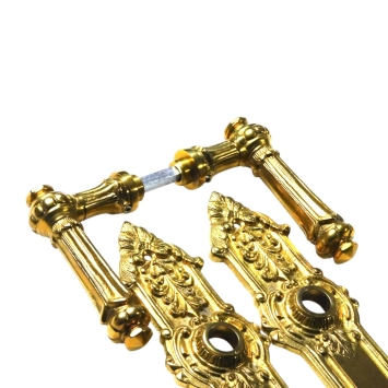 Türbeschlagset Messing – 2 Türgriffe und 2 Türschilder – PC 92