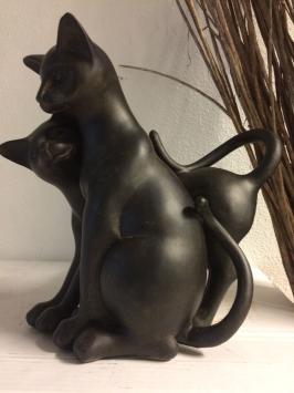 Satz von 2 spielenden Katzen, polystein