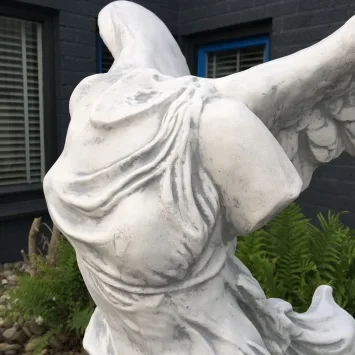 Victoire de Samothrace – 97 cm – statue de la déesse grecque