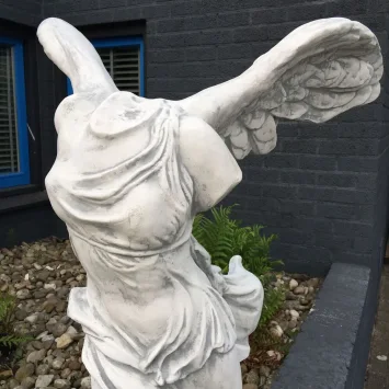 Victoire de Samothrace – 97 cm – statue de la déesse grecque