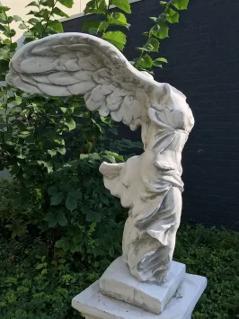 Victoire de Samothrace – 97 cm – statue de la déesse grecque