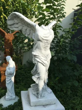 Victoire de Samothrace – 97 cm – statue de la déesse grecque