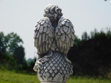 Stenen engel - op sokkel - 60 cm - spiritueel en in detail