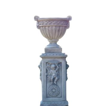 Bloempot op sokkel met engelen – 108 cm – klassiek steen