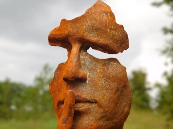 Statue The Whisperer XL – 58 cm – fonte – rustique