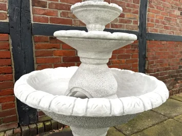 Fontaine de jardin à 4 vasques – 135 cm – pierre massive