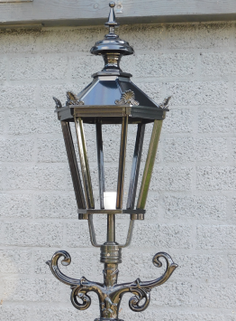 Klassieke lantaarn 'Barcelona' - buitenlamp met keramische fitting en glas, alu zwart, 275cm
