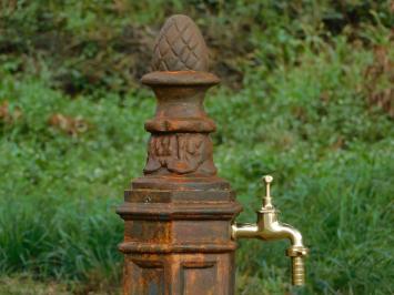 Exclusieve staande fontein, antieke waterkraan, aluminium, oxide