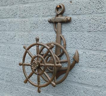 Waterslanghouder gietijzer met anker, bruin