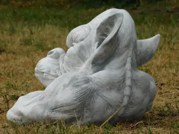 Gargouille de jardin – grande statue en pierre – 42 cm de large