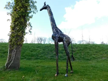 Giraffe 'Paulo' - handgemaakt uit Afrika - zwart met goud