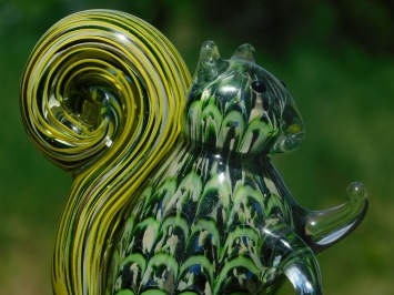 Glazen eekhoorn beeld – handgemaakt kunstobject – 16 cm
