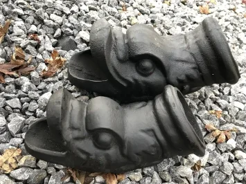 Fischmaul-Rinnenauslauf – 35 cm – Gusseisen – Schwarzwasserauslauf