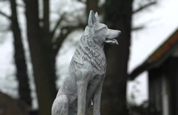 Statue de chien de berger – 80 cm – gris – décoration en pierre