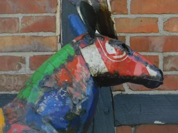 Hert – levendige kleuren – artistiek statement – 185 cm