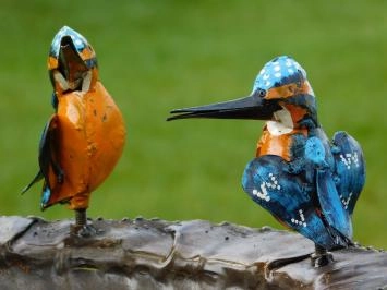 Mangeoire avec 2 oiseaux - fabriquée à la main en Afrique
