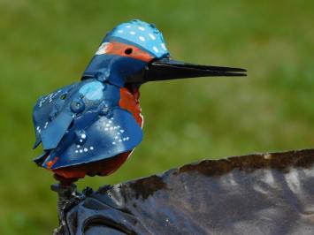 Handgefertigtes Vogelbad – mit Eisvogel – Durchmesser 45 cm