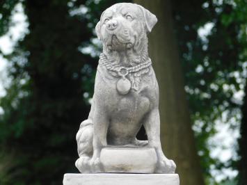 Chien sur socle - 68 cm - pierre - statue de jardin - Rottweiler