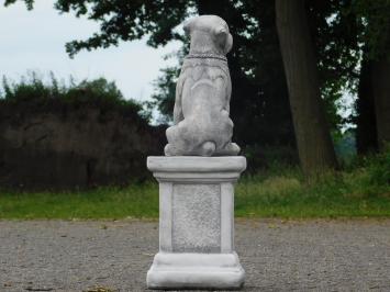 Hund auf Sockel – 68 cm – Stein – Gartenfigur – Rottweiler