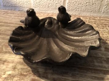 Bain d'oiseaux en fonte avec 2 oiseaux