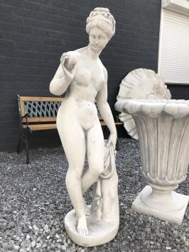 Vénus à la pomme - statue en pierre - 114 cm - blanc classique