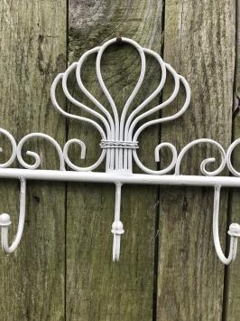 Porte-manteau mural en fer