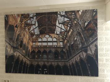 Wunderschönes Kunstwerk auf Aluminium, riesig, die Messe in Antwerpen, faszinierend schön!
