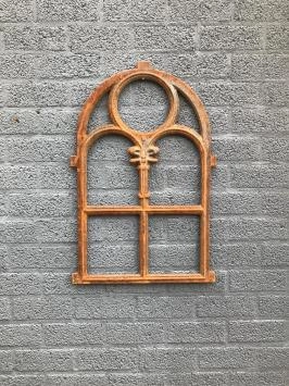 Gusseisernes Stallfenster, Kirchenfenster, Gusseisen
