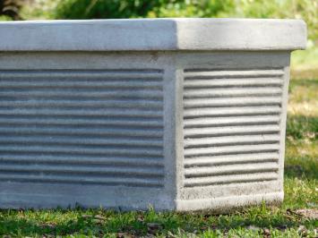 Jardinière en pierre – 73 cm – classique avec relief linéaire