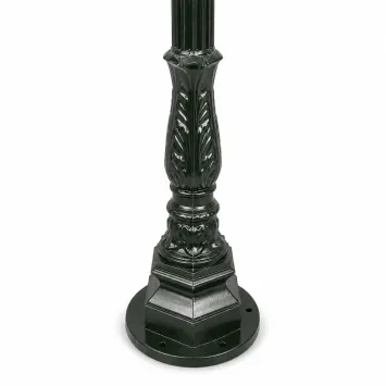 Klassieke aluminium lantaarnpaal – koperen kap – 240 cm