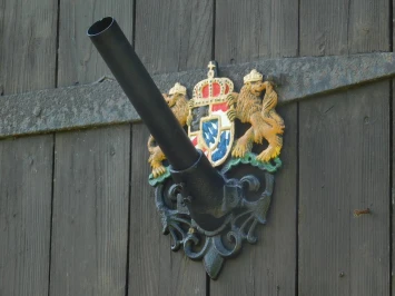 Porte-drapeau royal - noir avec couleur - en fonte