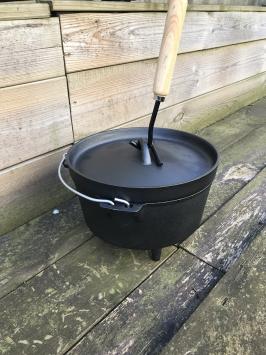 brand pot, gietijzeren soeppan / pan, 4 liter