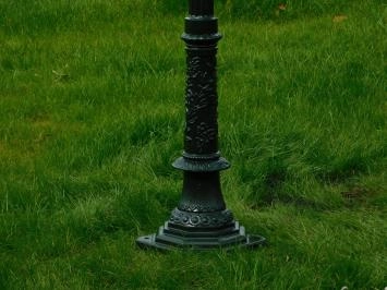 Lampe de jardin, lampadaire en fonte avec abat-jour, classique