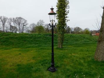 Gartenlaterne schwarz, Mast aus Gusseisen, mit Schirm, klassische Außenlampe