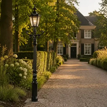 Aluminium lantaarnpaal – 225 cm – sierlijke kronen