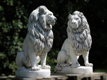 Löwen Satz – imposant – 135 cm – exklusive Dekoration