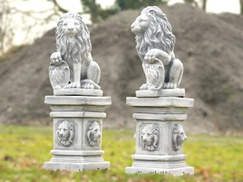 Set mit 2 Löwen - auf Löwensockel - Stein - 100 cm
