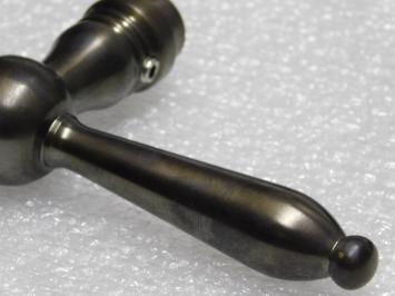 Türgriff „Revo“ – patiniertes Messing – klassisch