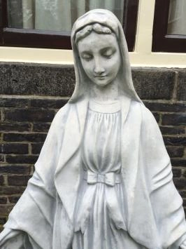 Maria - stenen beeld - 115 cm - met strik - klassiek wit