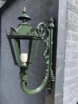 Belle lampe d'extérieur rurale Maastricht, vert foncé
