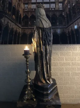 Marie avec Jésus – 130 cm – polystone – statue religieuse