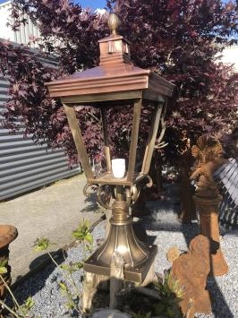 Koperen lamp, staande tuinlamp, borderlamp