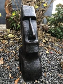 Moai - stenen beeld - 78 cm - donkerbruin - massief