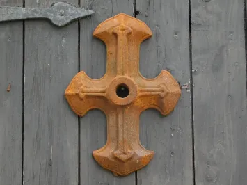 Antiker Wandanker - Wandanker aus Gusseisen - Kreuzform