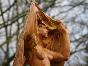 Statue einer nackten Frau – drapiert – 67 cm – rustikaler Polystone