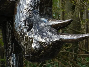 Rhinocéros Aitan – 250 cm – métal – fait main en Afrique