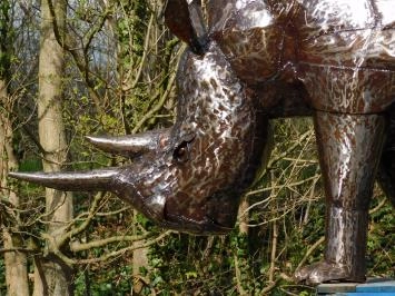 Rhinocéros 'Aitan' - fait main en Afrique - métal - unique