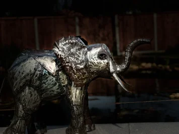 Elefant - handgefertigt aus Afrika - 62 cm - Metallstatue